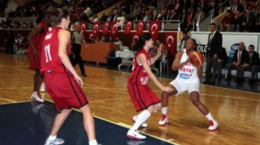 Botaşspor &ccedil;eyrek finalde