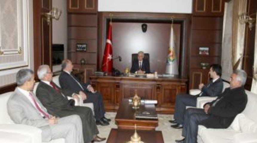 Karataş ve Karaisalı'nın sorunları masaya yatırıldı