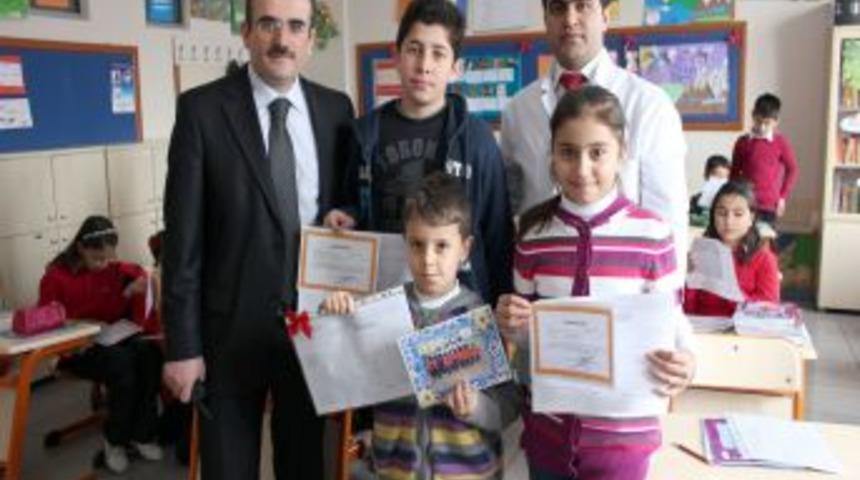 Eğitime Van&rsquo;da başladılar, karnelerini Kayseri&rsquo;de aldılar