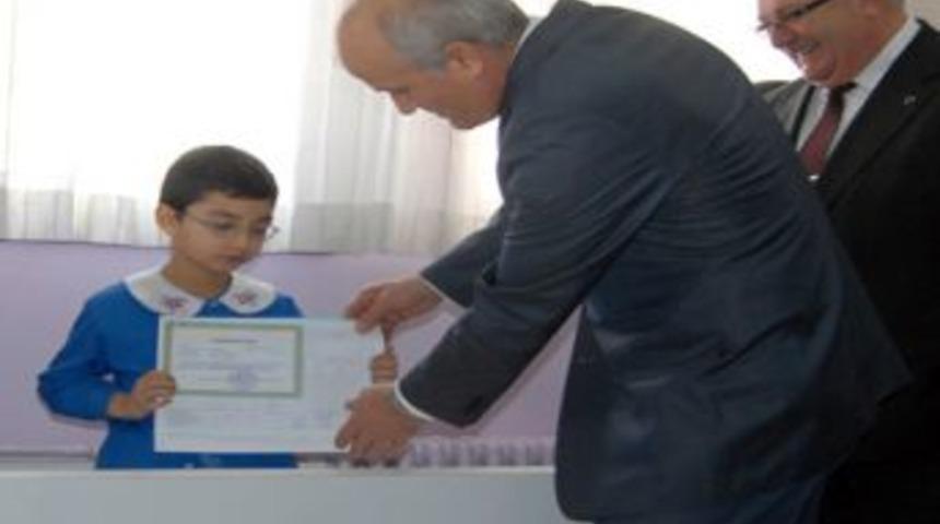 Karne sevincini evinde yaşadı