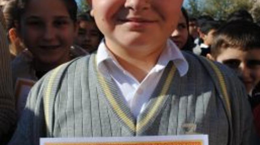 Manavgat'ta 36 bin 795 öğrenci karne aldı