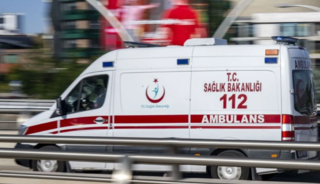 Balıkesir'de 2 ayrı silahlı kavgada 1 kişi &ouml;ld&uuml;, 3 kişi yaralandı