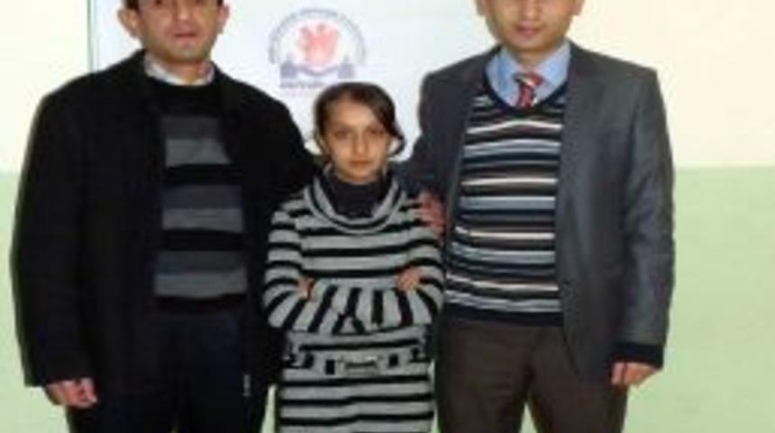 Okuma salonu &ouml;ğrencisi Anafen sınavında b&uuml;y&uuml;k başarı elde etti