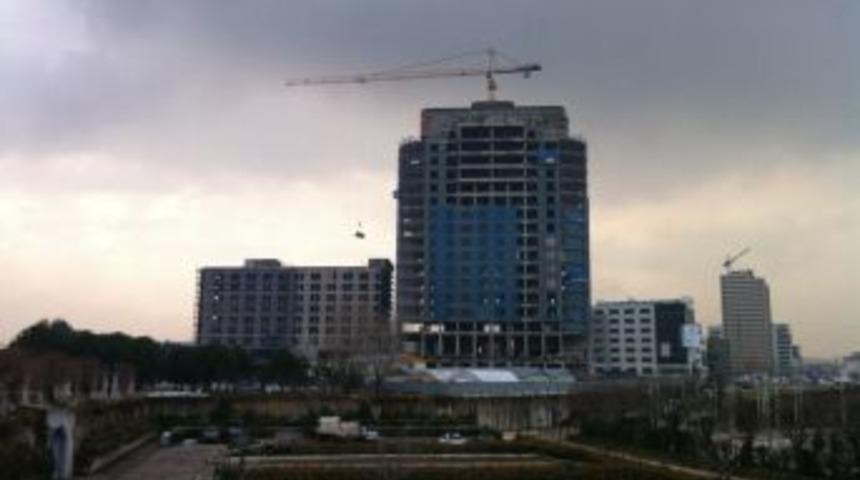 İnşaatlarda iş kazalarının &ouml;n&uuml;ne ge&ccedil;ecek proje uygulanmaya başlıyor