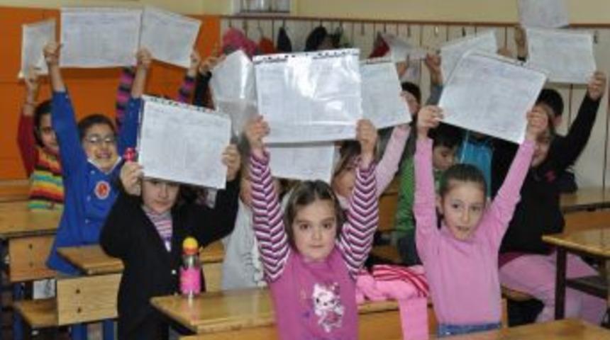 Yozgat'ta 95 bin &ouml;ğrenci karne heyecanı yaşadı