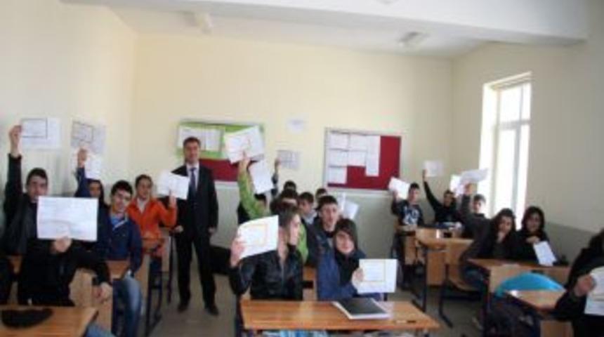 G&uuml;zel Sanatlar ve Spor Lisesi'nde ilk karne heyecanı