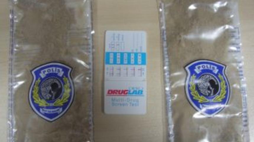 Muş Polisi, uyuşturucu tacirlerine ge&ccedil;it vermiyor