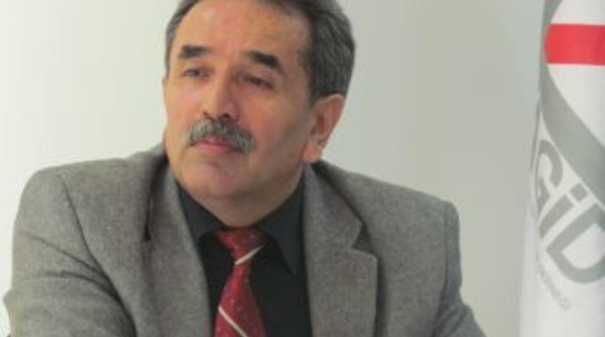 İşkur İl M&uuml;d&uuml;r&uuml; K&uuml;&ccedil;&uuml;k: Fabrikalar iş&ccedil;i ararken, biz işsizlik maaşı veriyoruz