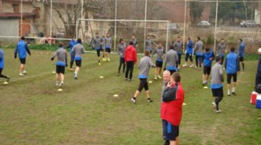 Ey&uuml;pspor teknik direkt&ouml;r&uuml; &Ccedil;elik: Lig Ey&uuml;pspor i&ccedil;in yeni başlıyor