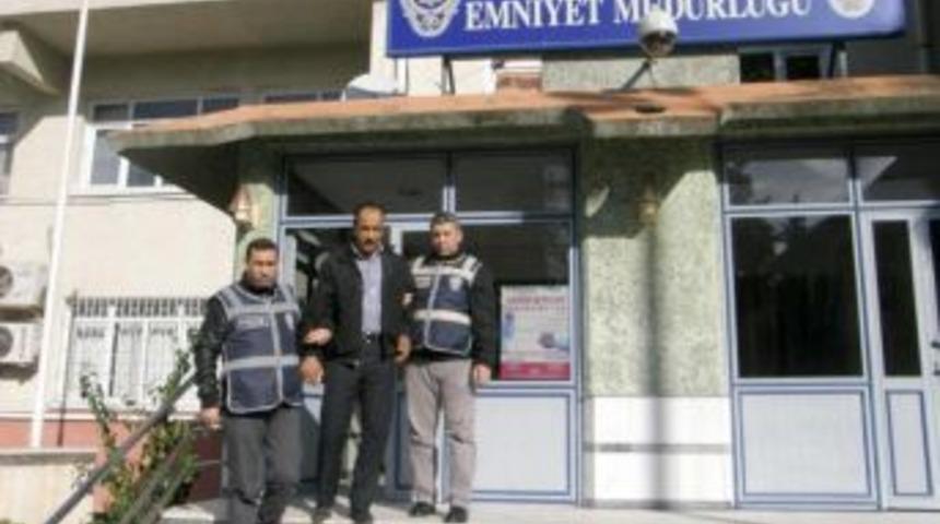 G&ouml;zaltına alınan dolandırıcı tutuklandı