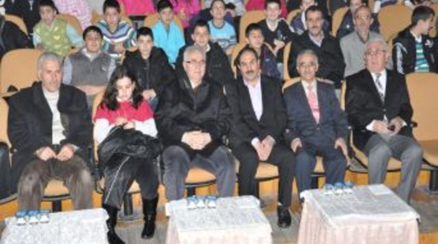 Gökkuşağı Okuma Salonları, 'sigaraya hayır' semineri düzenledi