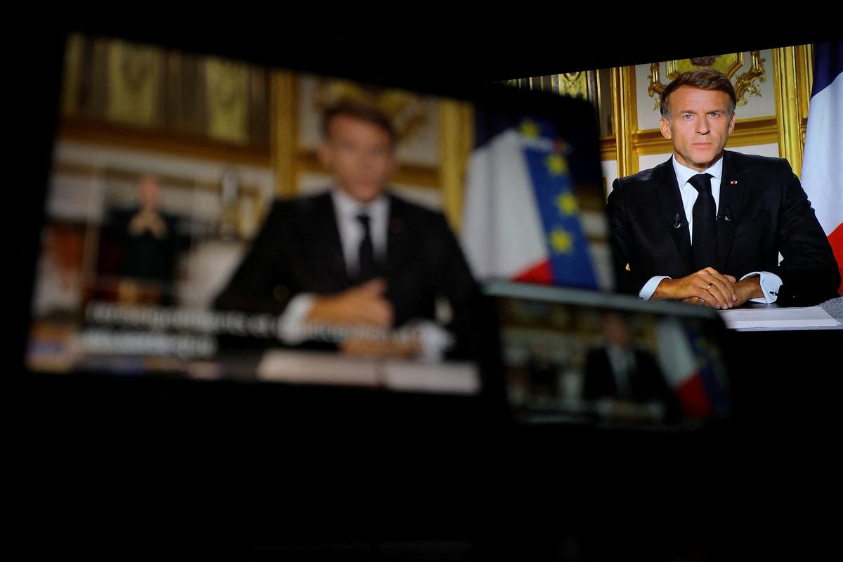 Avrupa da sokaklar alev alev! Fransa dan sonra İtalya ve Belçika da da bilanço ağır! Macron dan sert açıklama 4
