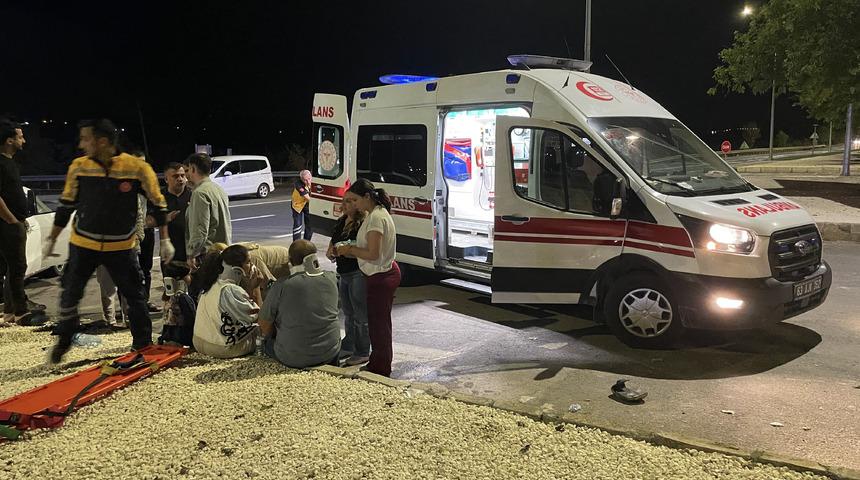 Şanlıurfa'da trafik kazasında 4 kişi yaralandı
