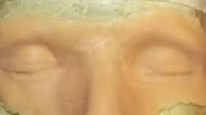 Y&uuml;z&uuml; alınan cesede silikonlu y&uuml;z maskesi