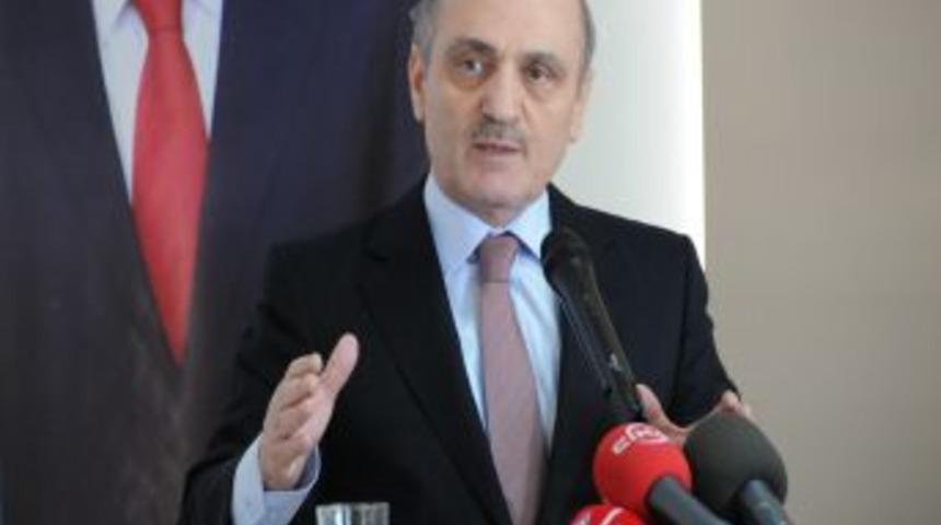 &Ccedil;evre ve Şehircilik Bakanı Erdoğan Bayraktar