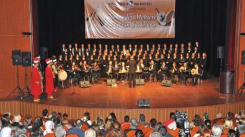'K&ouml;&ccedil;ek&ccedil;eden mehtere' konserine b&uuml;y&uuml;k ilgi