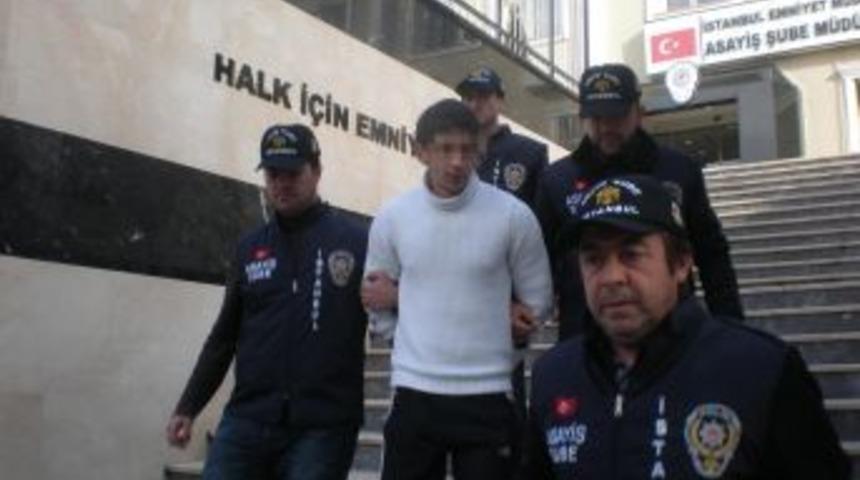 Kadık&ouml;y'deki cinayetin zanlısı adliyeye sevk edildi
