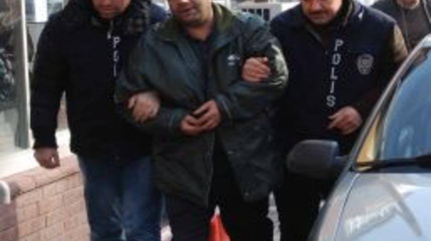 Birlikte yaşadığı kadını t&uuml;fekle yaralayan zanlı yakalandı