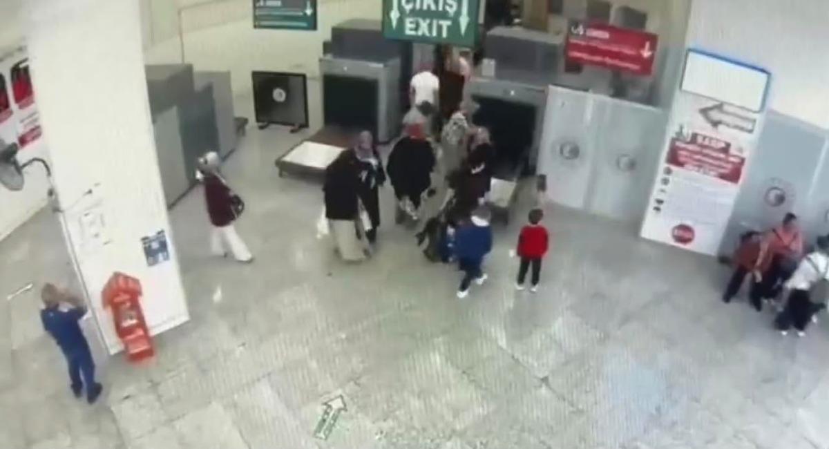 Akılalmaz &uuml;reme ticareti! 36 kişi g&ouml;zaltında: 41 kadın 811 kez yumurta satmış! 3