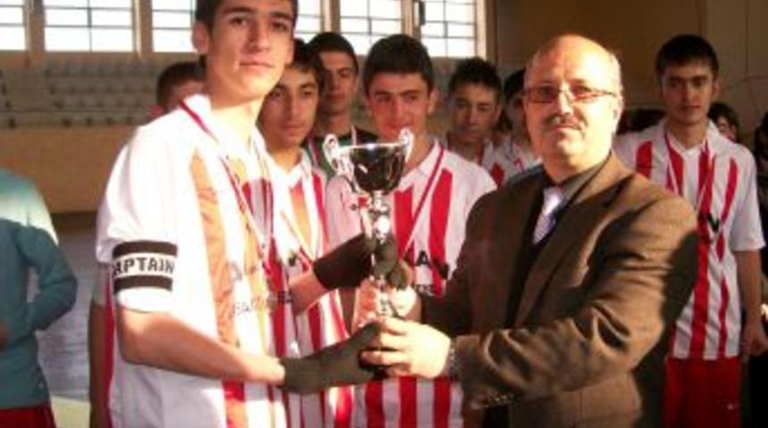 Futsal Turnuvası'nda Atabek şampiyon