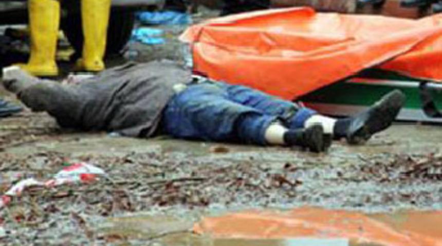 20 santimlik suda boğuldu