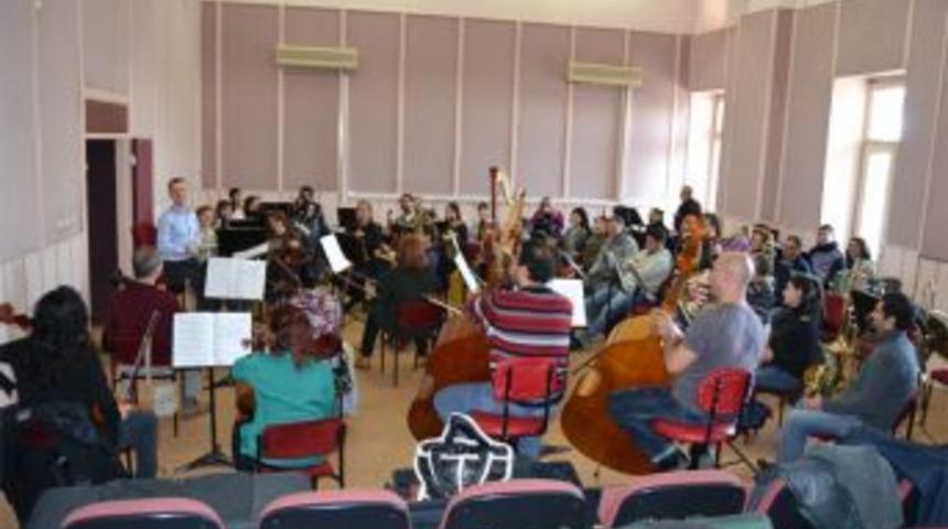 T&uuml;rkiye'nin ilk orotoryosu!