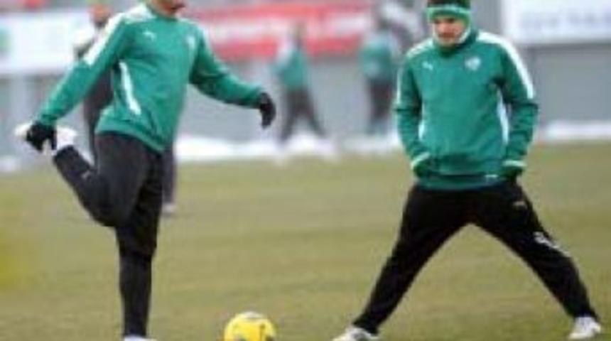 Bursaspor, Gen&ccedil;lerbirliği hazırlıklarına başladı