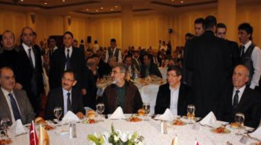 Bakan Davutoğlu: D&ouml;n&uuml;ş&uuml;m yaşayan &uuml;lkelerin kalkınması i&ccedil;in elimizi uzatacağız