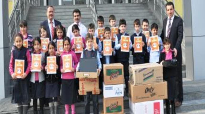 Meramlı miniklerden Şırnaklı &ccedil;ocuklara tatil hediyesi