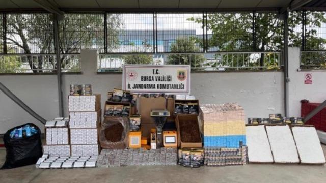Bursa’da kaçak sigara imalathanesine darbe