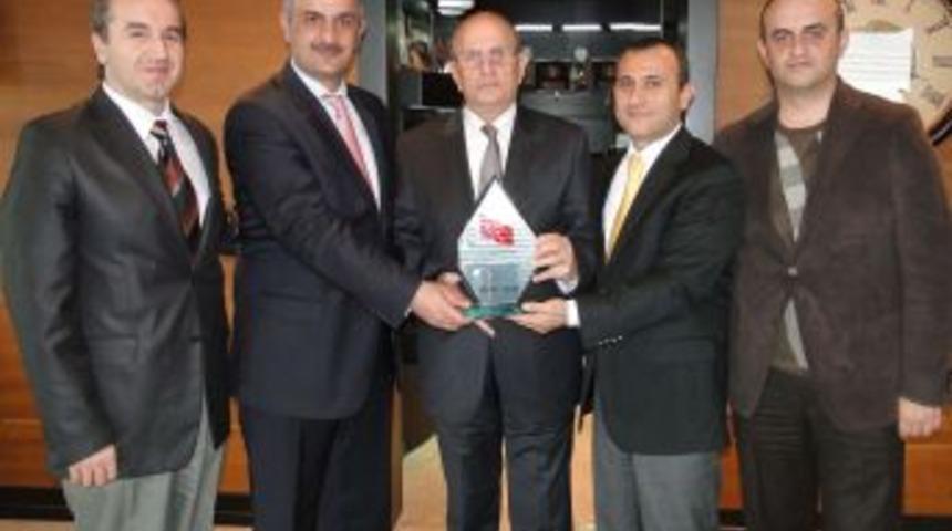 Hayırsever iş adamından Of'a kız yurdu s&ouml;z&uuml;