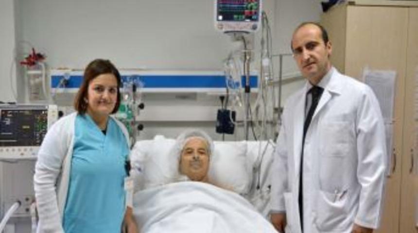 &Ccedil;anakkale&rsquo;de a&ccedil;ık kalp ameliyatı sadece &Ccedil;OM&Uuml; Hastanesi&rsquo;nde yapılıyor