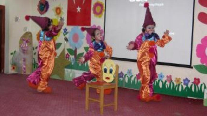 Baran Koleji Anasınıfı şanat şenliği d&uuml;zenledi