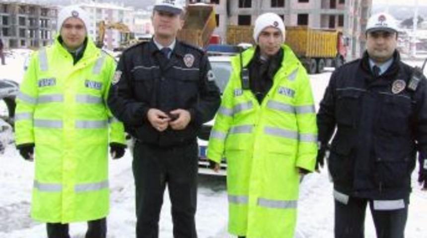 Polis trafik denetimlerini sıklaştırdı