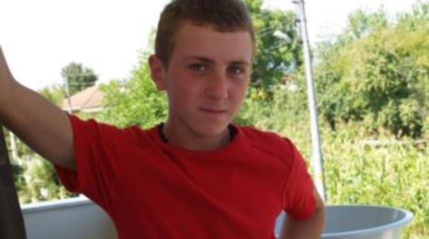 &Ccedil;akmak gazı koklayan lise &ouml;ğrencisi hayatını kaybetti