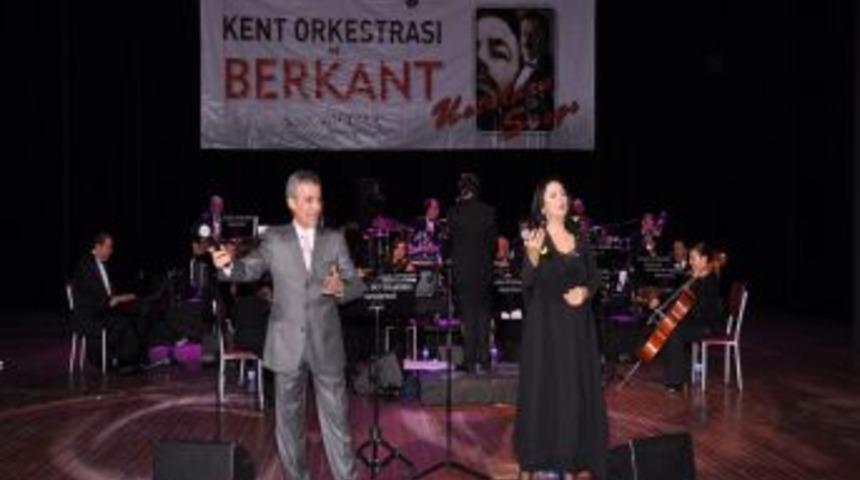 B&uuml;y&uuml;kşehir Belediyesi Kent Orkestrası'ndan Berkant Şarkıları konseri