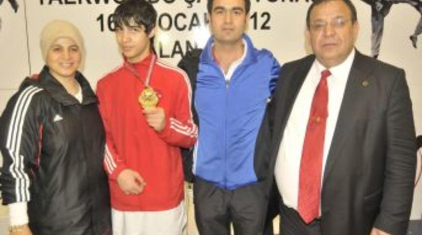 Taekwondo T&uuml;rkiye Şampiyonu Kaskispor&rsquo;dan