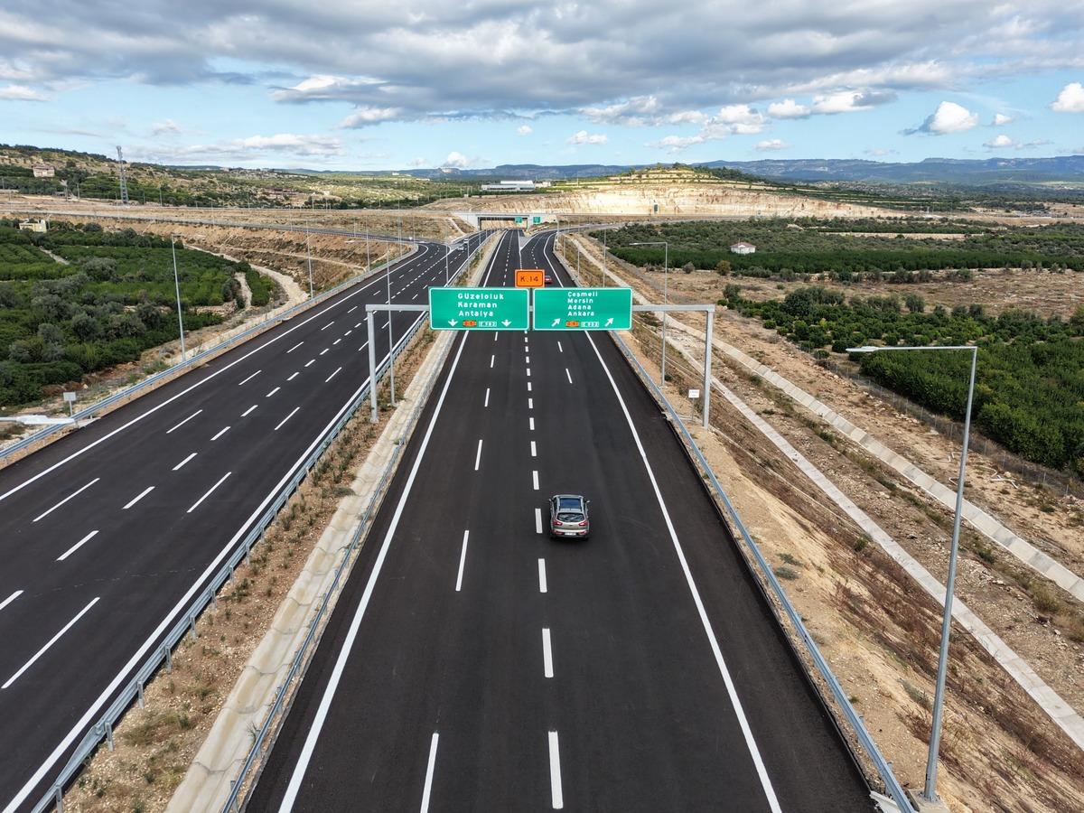 Yeni otoyol trafiğe &ccedil;ıktı! Mesafe 18 dakikaya d&uuml;ş&uuml;yor 1