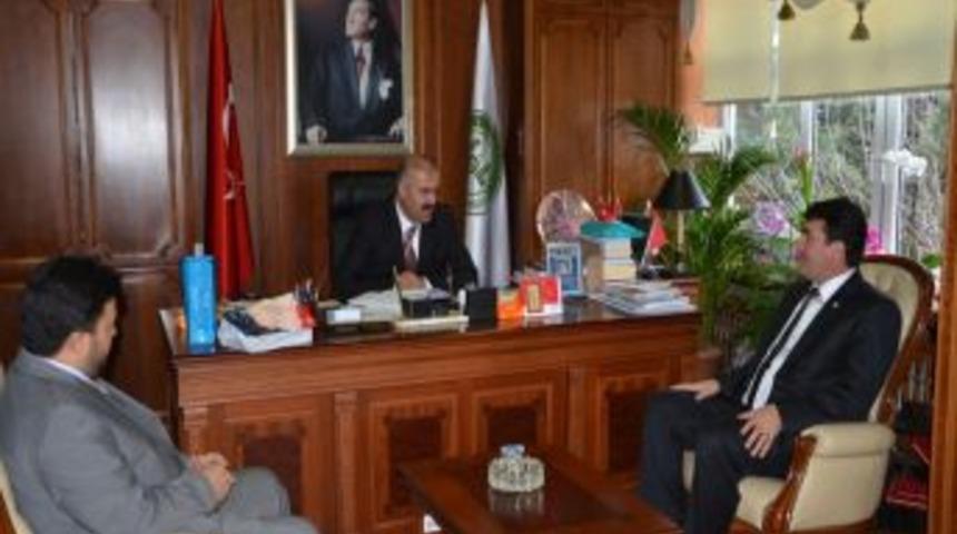 M&uuml;ft&uuml; Mehmet Emin Ay: İnsana hizmet, Allah'a hizmettir