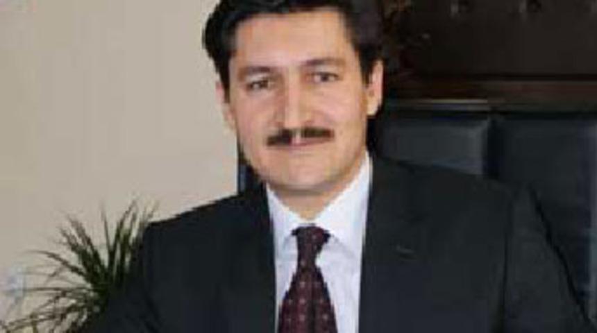 900 TL maaşla baba aranıyor