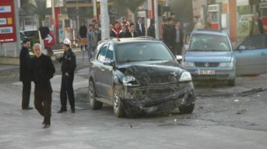 Kazada, mobeseye ait saha dolabı yerinden &ccedil;ıktı