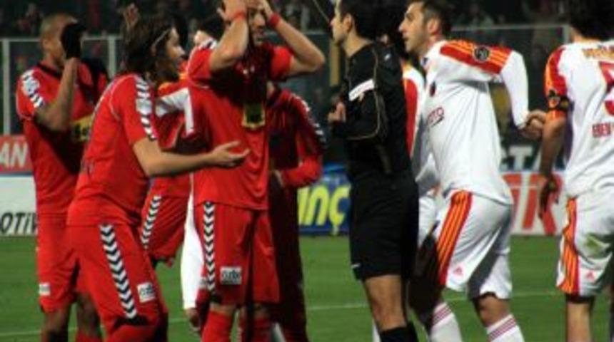 Mersin İdmanyurdu: 0 - Kayserispor: 0
