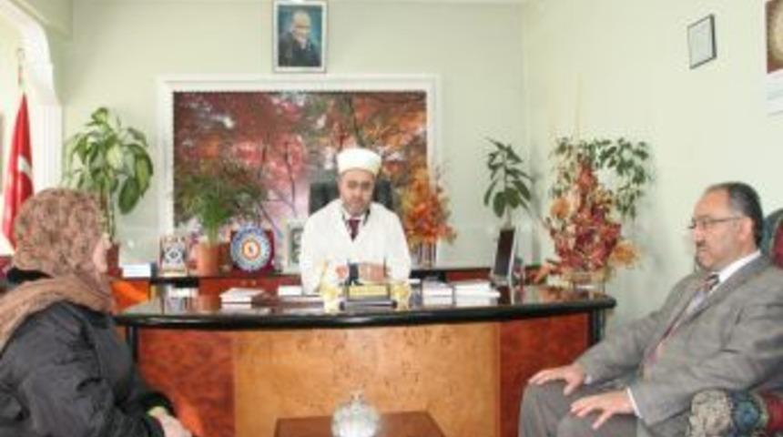 G&uuml;rc&uuml; N&uuml;yra, M&uuml;sl&uuml;man oldu, Meryem adını aldı