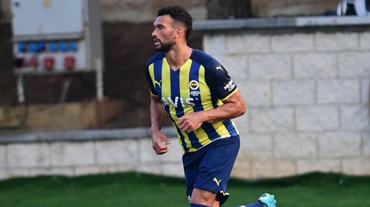 Fenerbah&ccedil;e de hi&ccedil; s&uuml;re alamadan g&ouml;nderilmişti! Steven Caulker LinkedIn den iş arıyor... 1