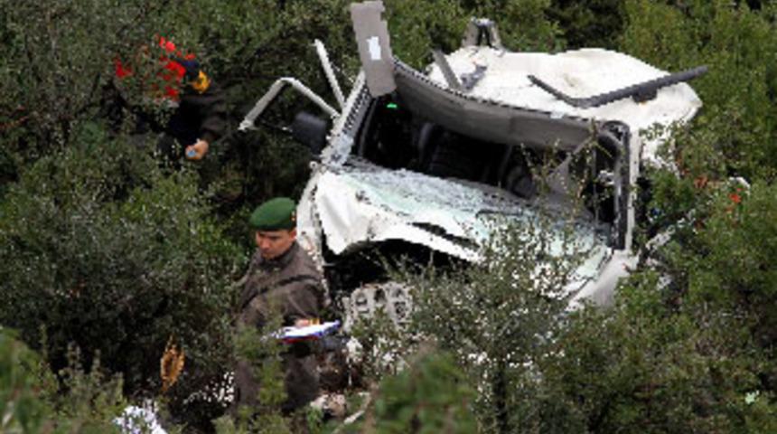 50 metrelik u&ccedil;urumda can pazarı