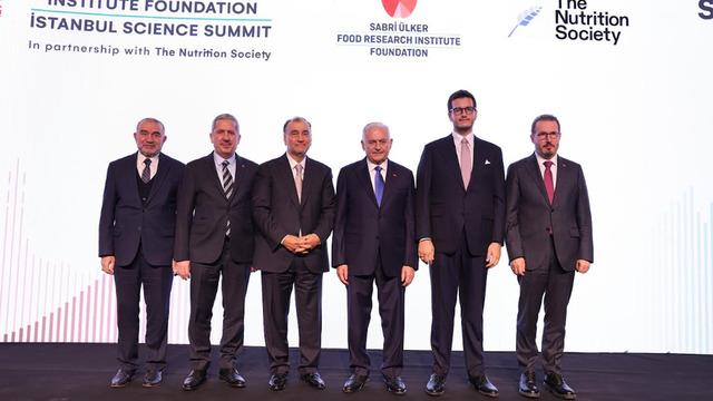 Çocukların sağlıklı geleceği için dünya İstanbul'da buluştu! Bilim insanlarından ortak çağrı