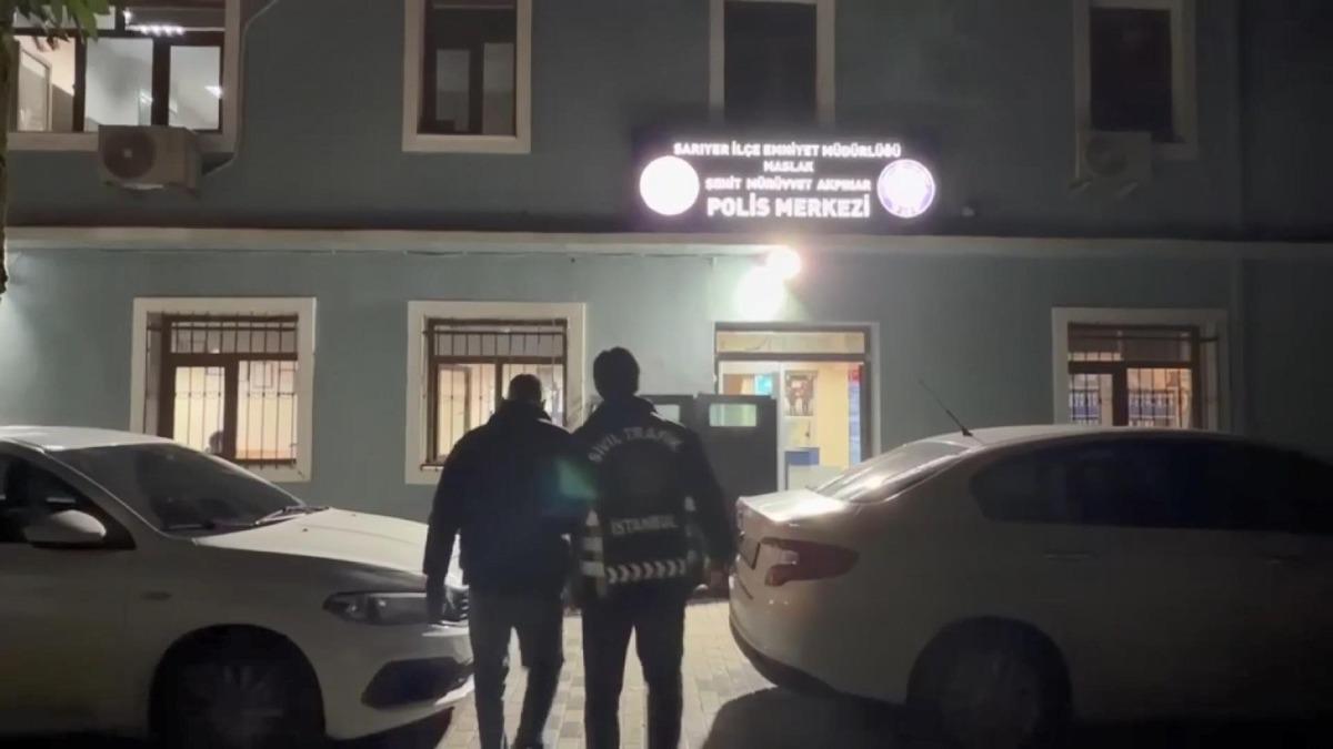 Trafikte aracın camını kırdı! &Ccedil;ocuğun &ccedil;ığlıkları y&uuml;rek burktu 2