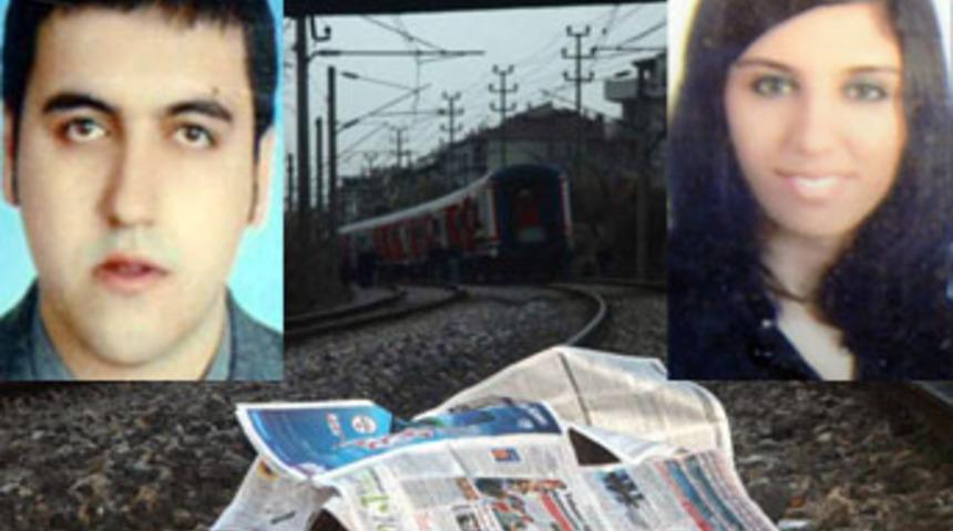 5 dakika arayla tren &ccedil;arptı &ouml;ld&uuml;ler!