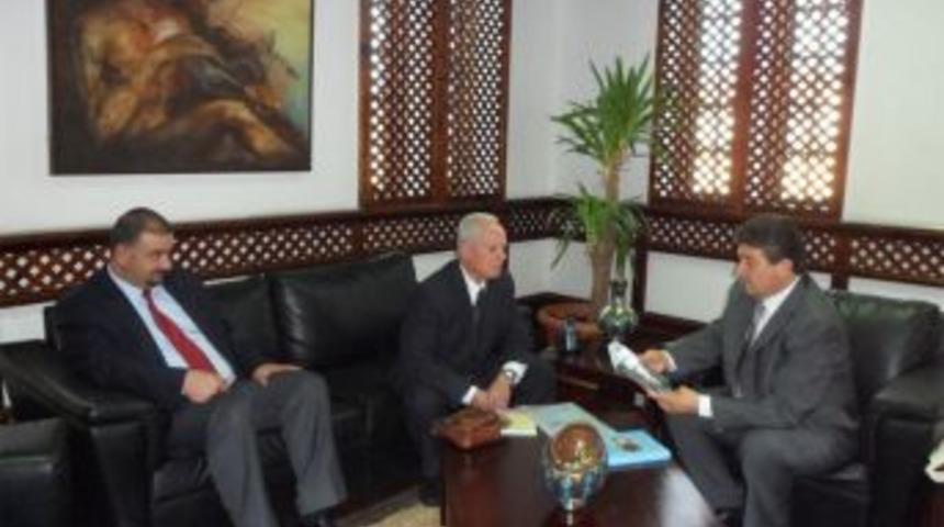 Bakana onur &ouml;d&uuml;l&uuml;nde &ouml;d&uuml;l