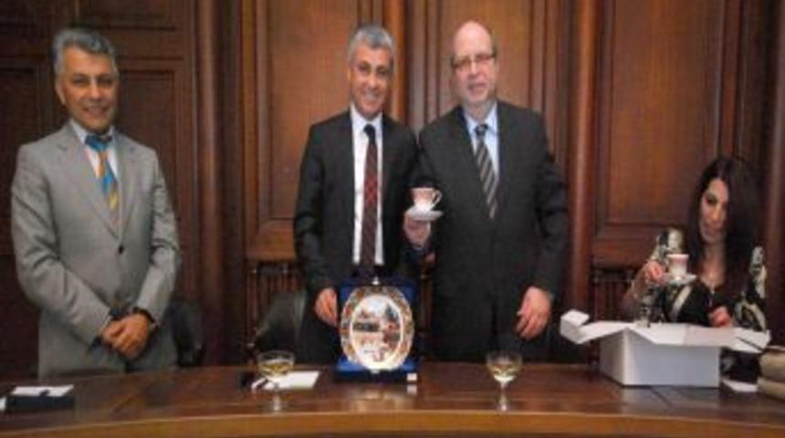 T&uuml;rk-Alman dostluğu karşılıklı ziyaretlerle pekişiyor